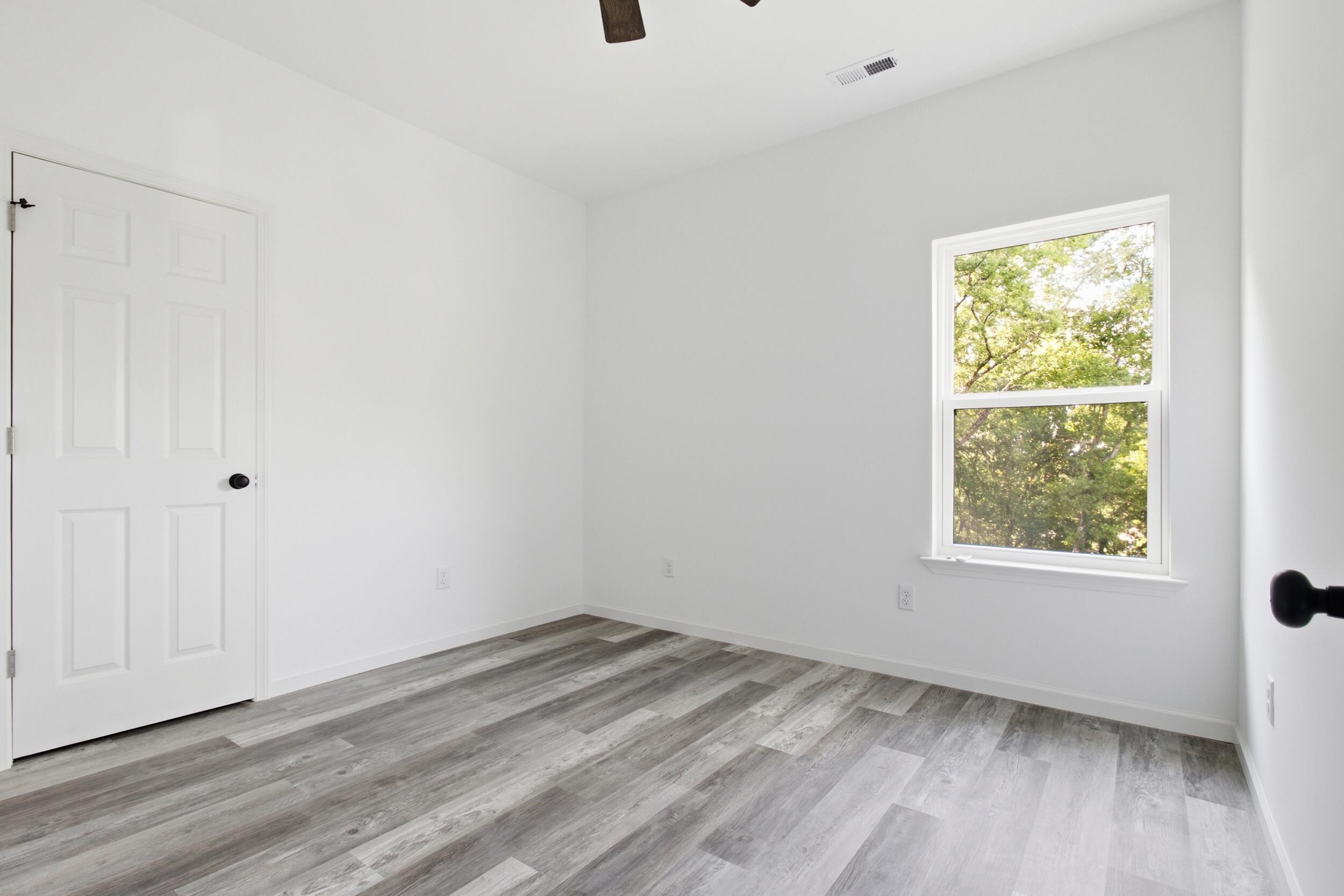4805 16th Avenue Property Photo 12