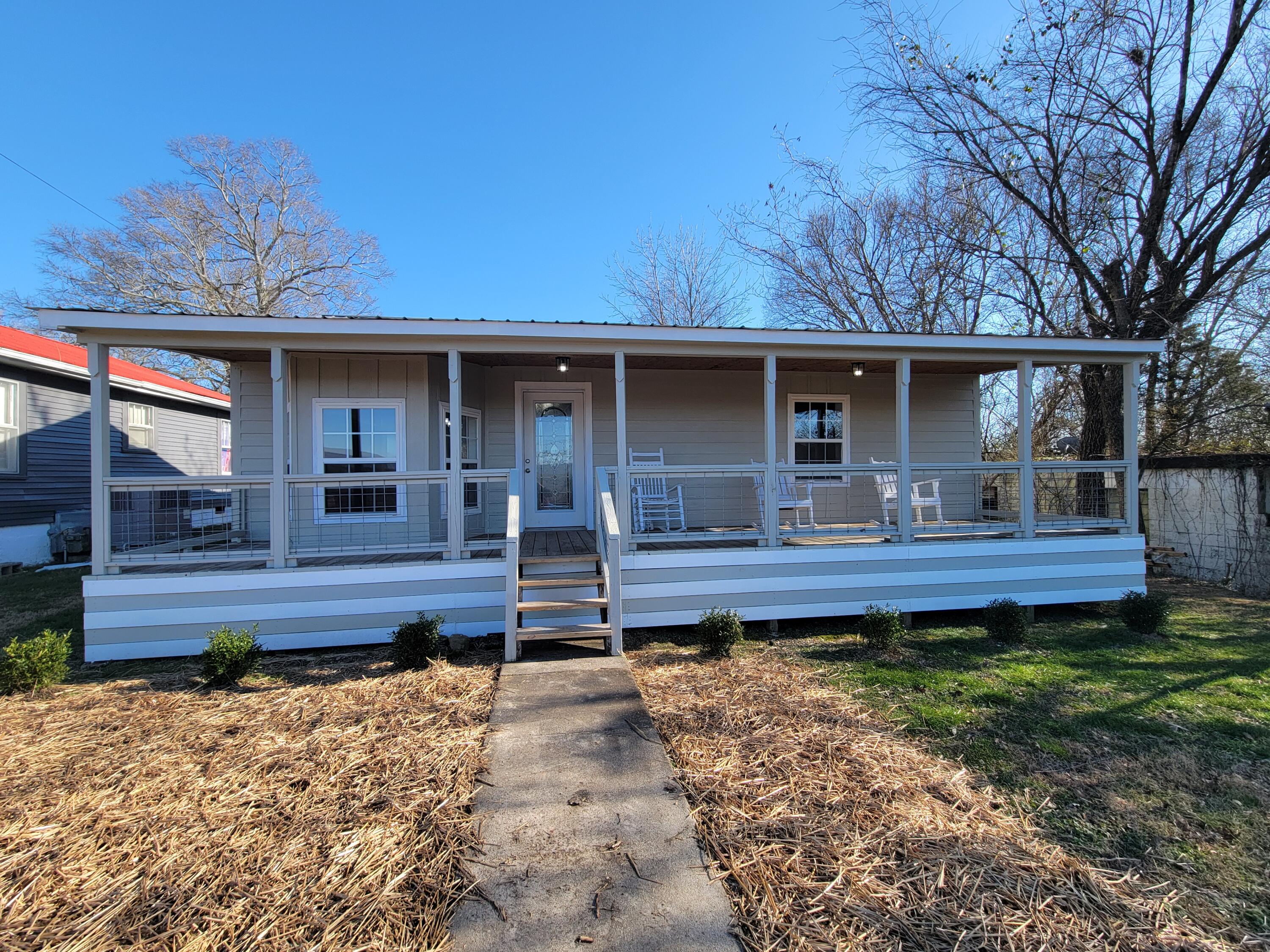 408 Nellis Avenue Property Photo 1