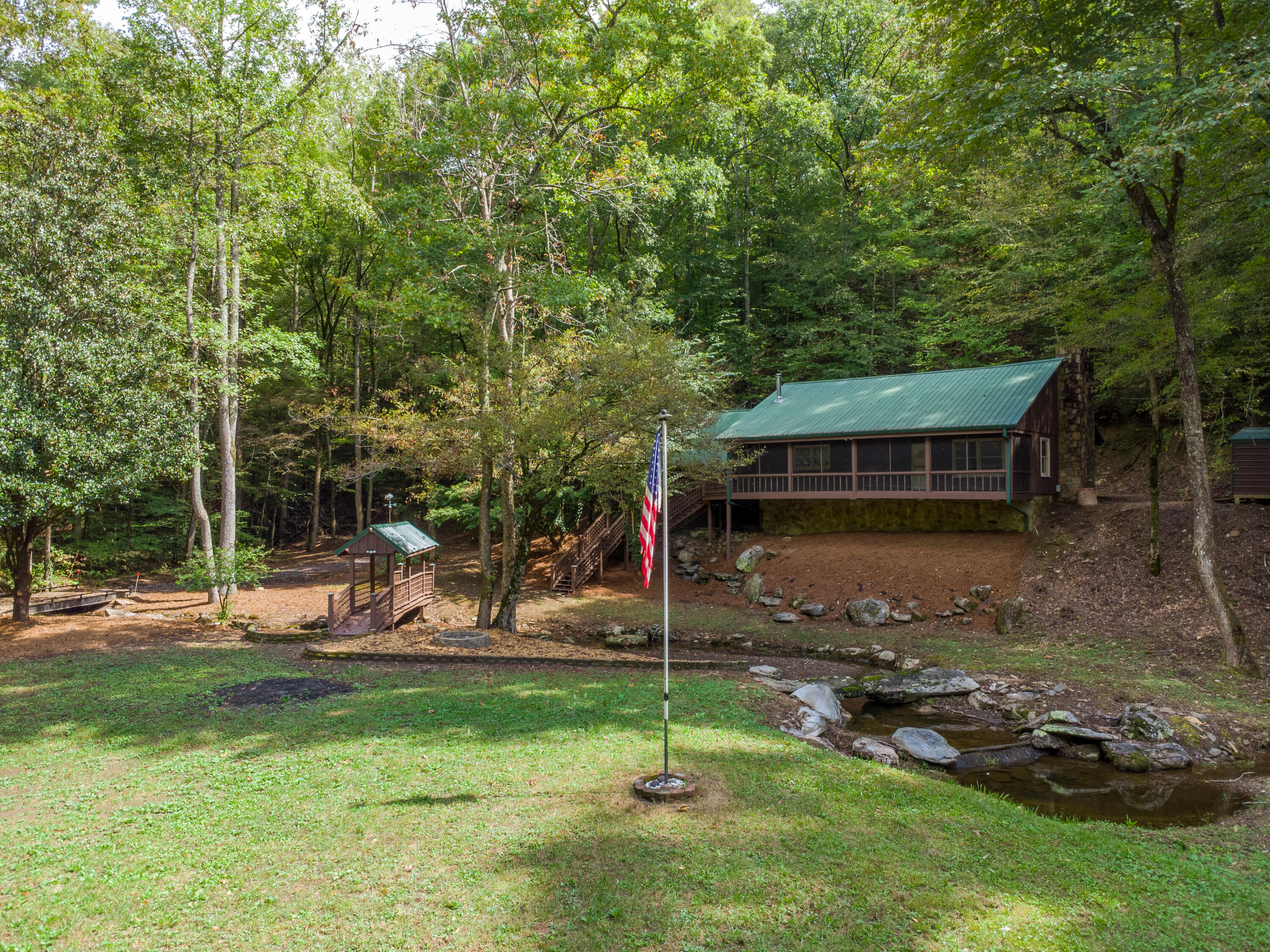 131 Ralph Hickey Rd Road Property Photo 1