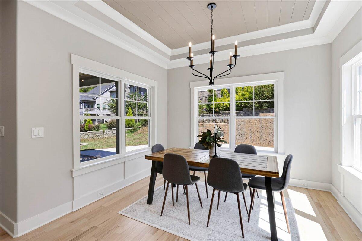 9888 Trestle Circle Property Photo 14