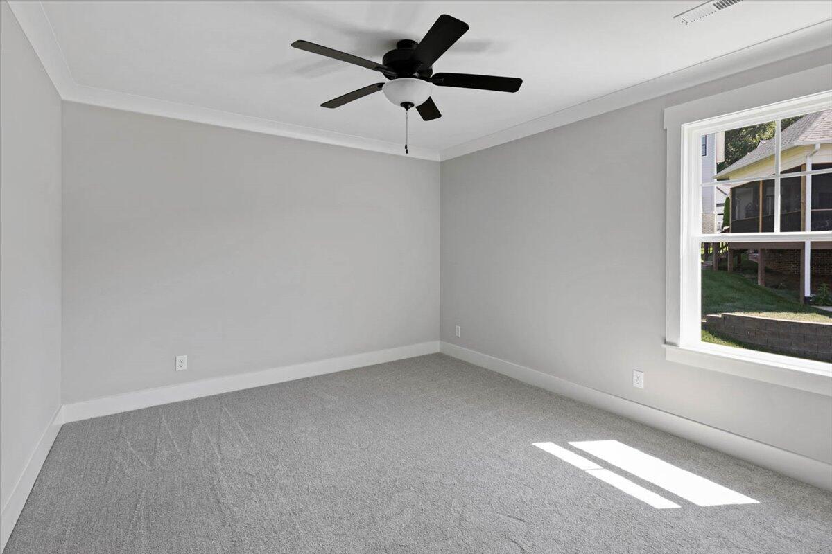 9888 Trestle Circle Property Photo 25