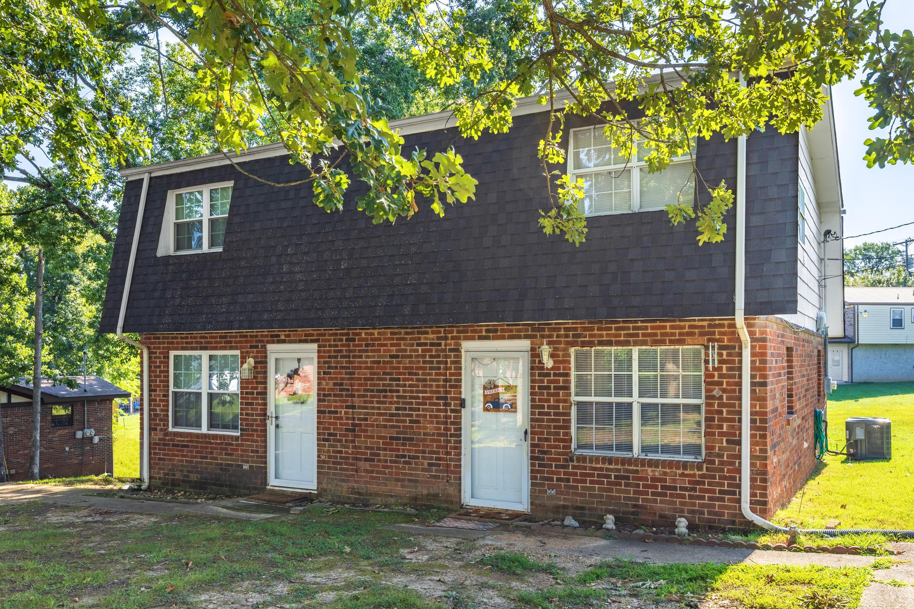 1529233 Property Photo 1