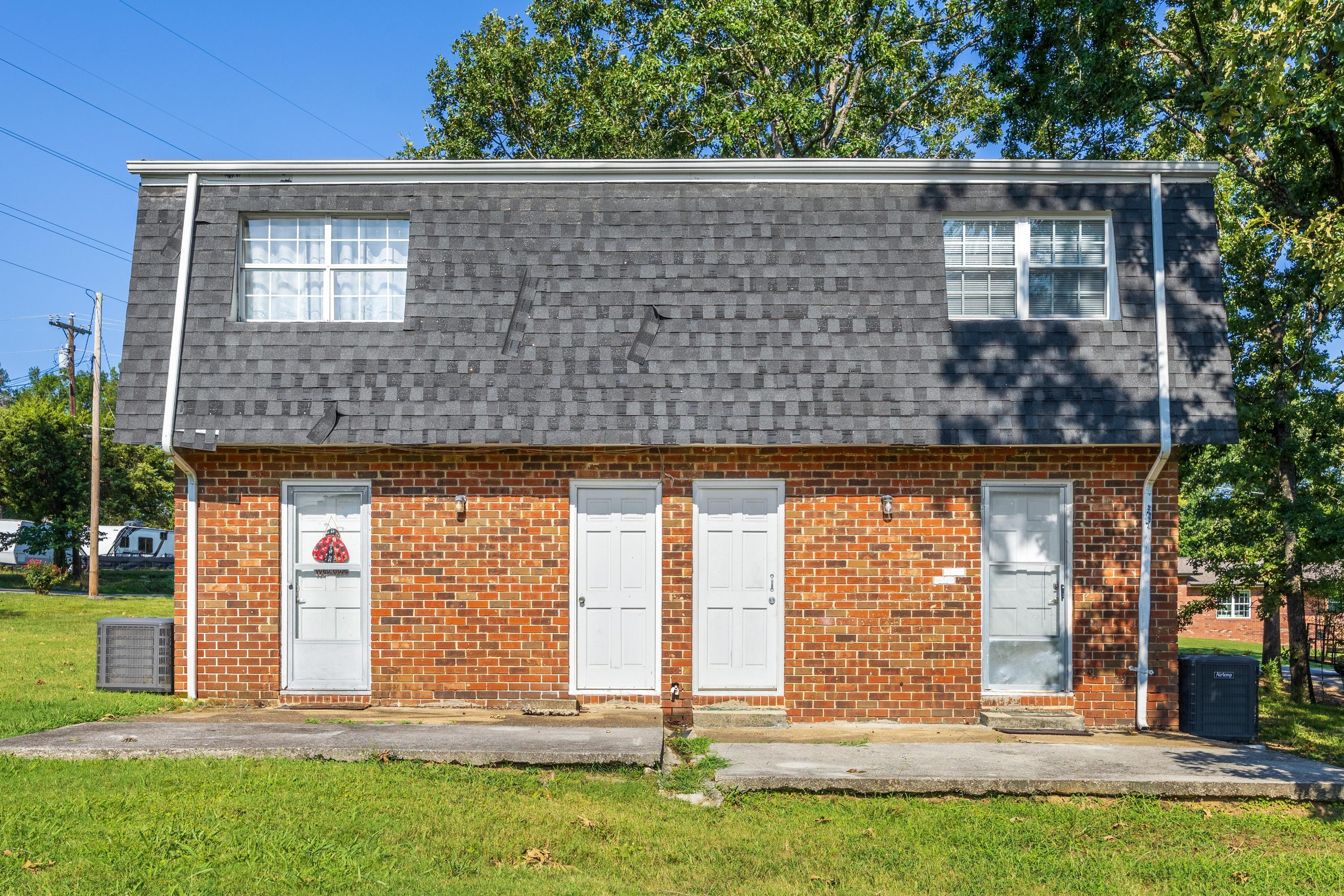 1529233 Property Photo 2