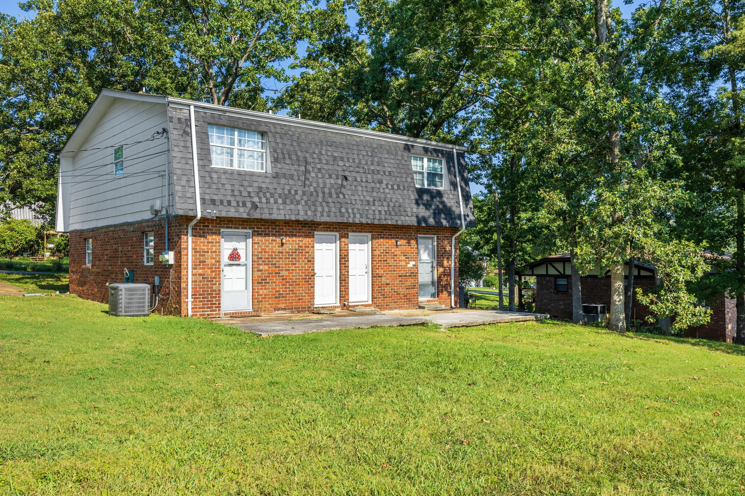 1529233 Property Photo 3