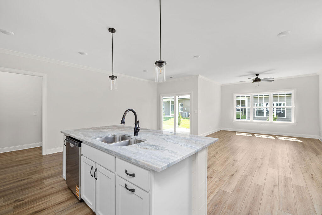 371 Double Play Drive Property Photo 6