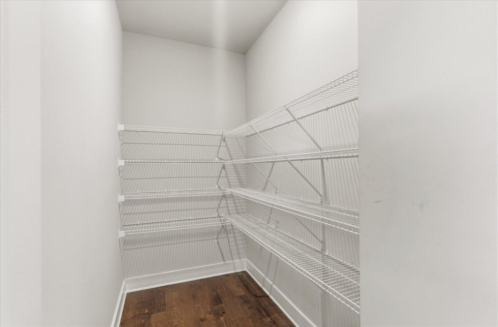 4742 Wellesley Drive Property Photo 22