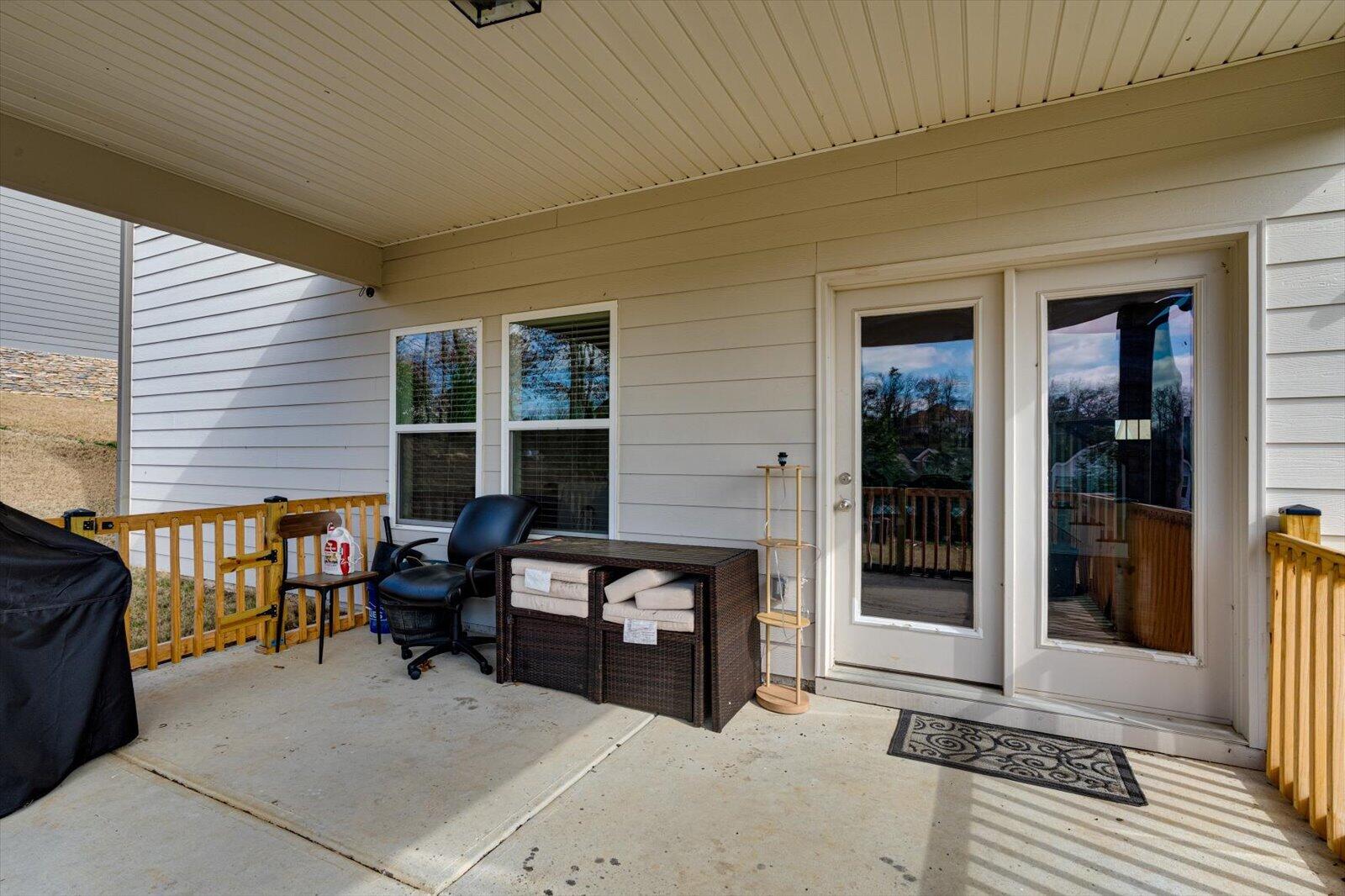 4742 Wellesley Drive Property Photo 41