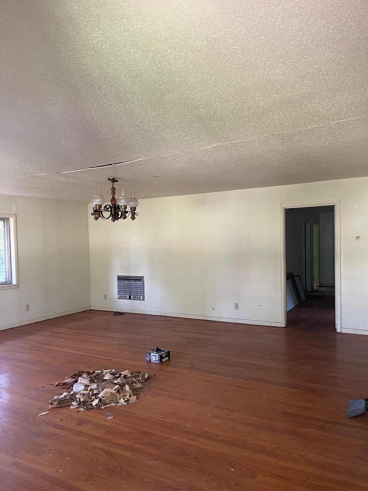 9543 E Brainerd Road Property Photo 2