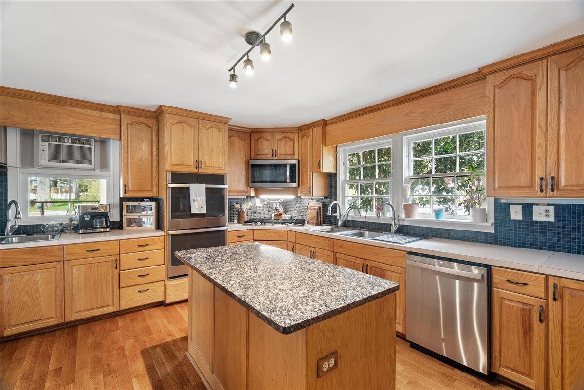 38 Alabama Street Property Photo 16