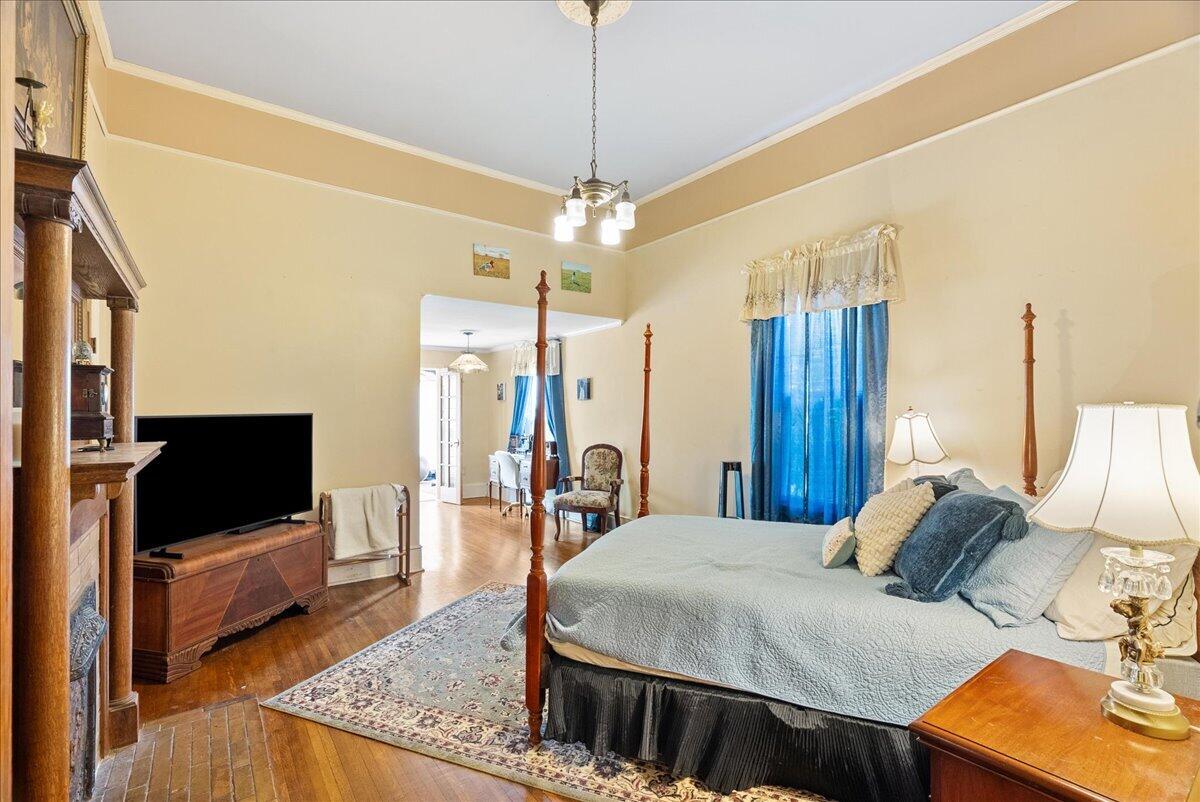 38 Alabama Street Property Photo 17