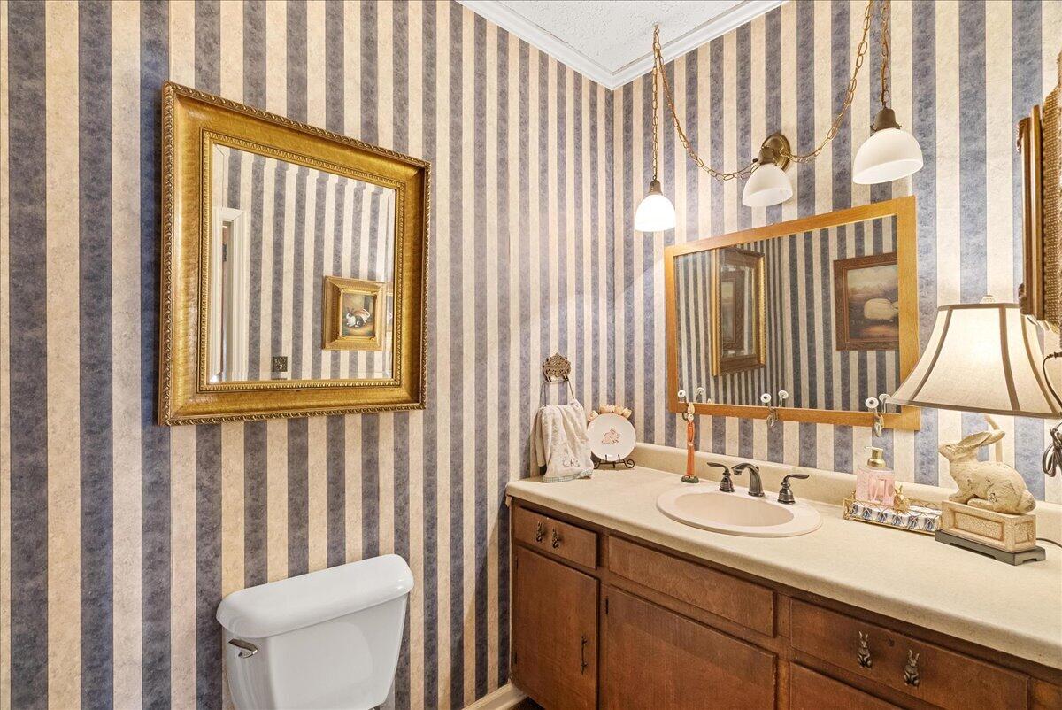 38 Alabama Street Property Photo 31