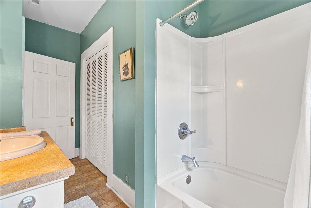 38 Alabama Street Property Photo 36