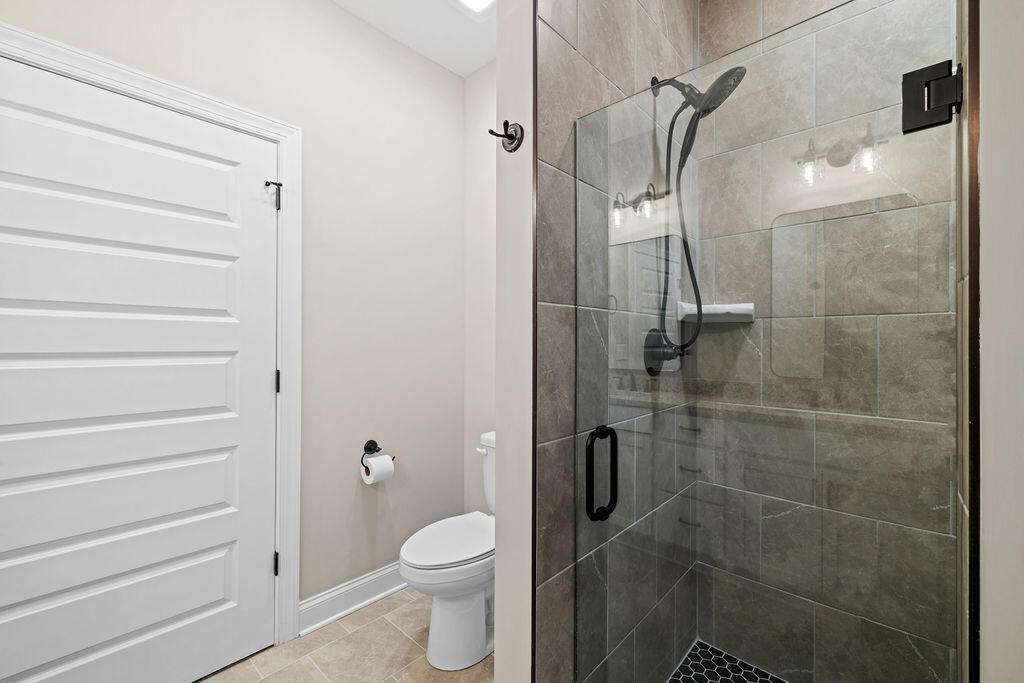 92-g Founding Way Property Photo 20