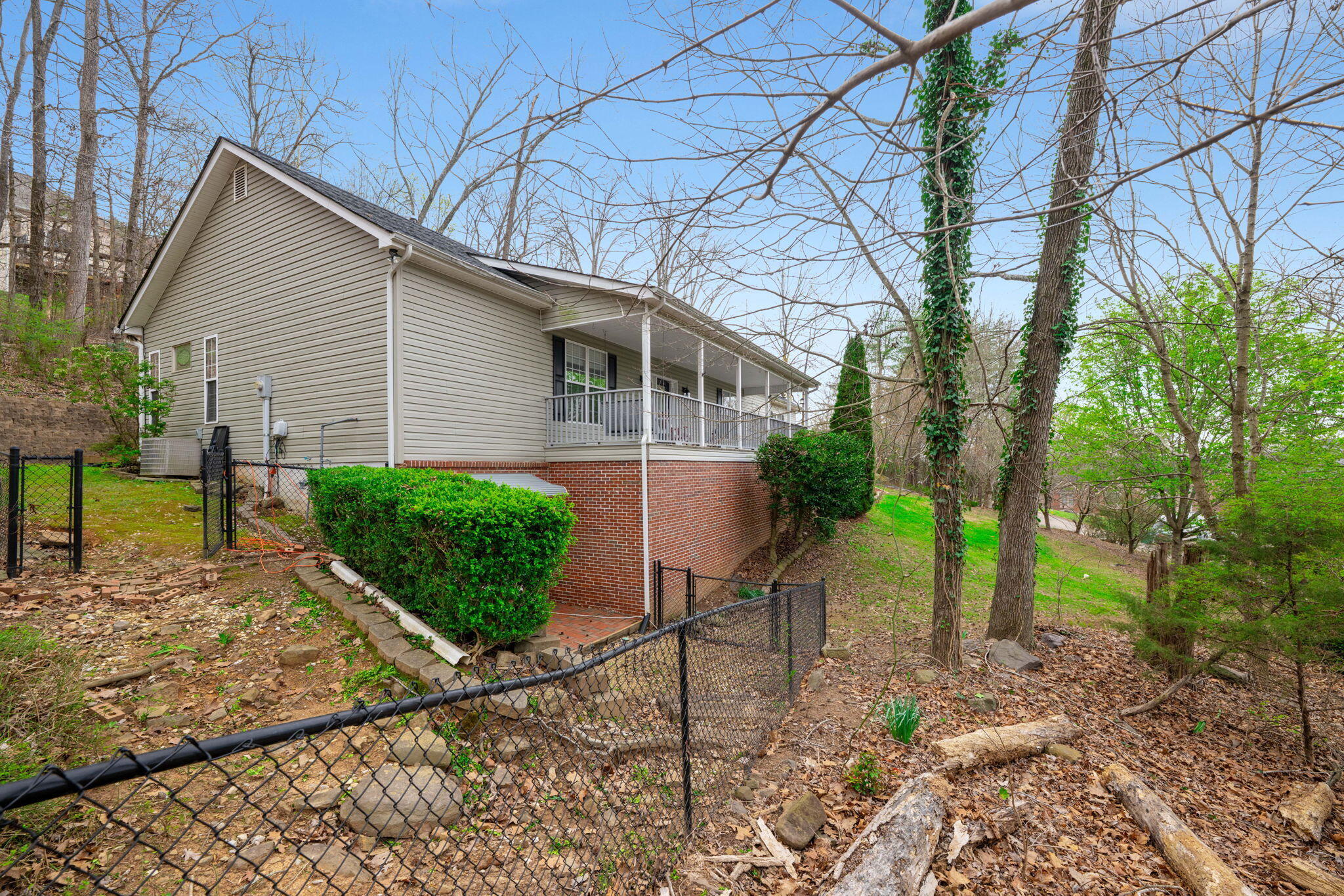9711 Imperial Drive Property Photo 18