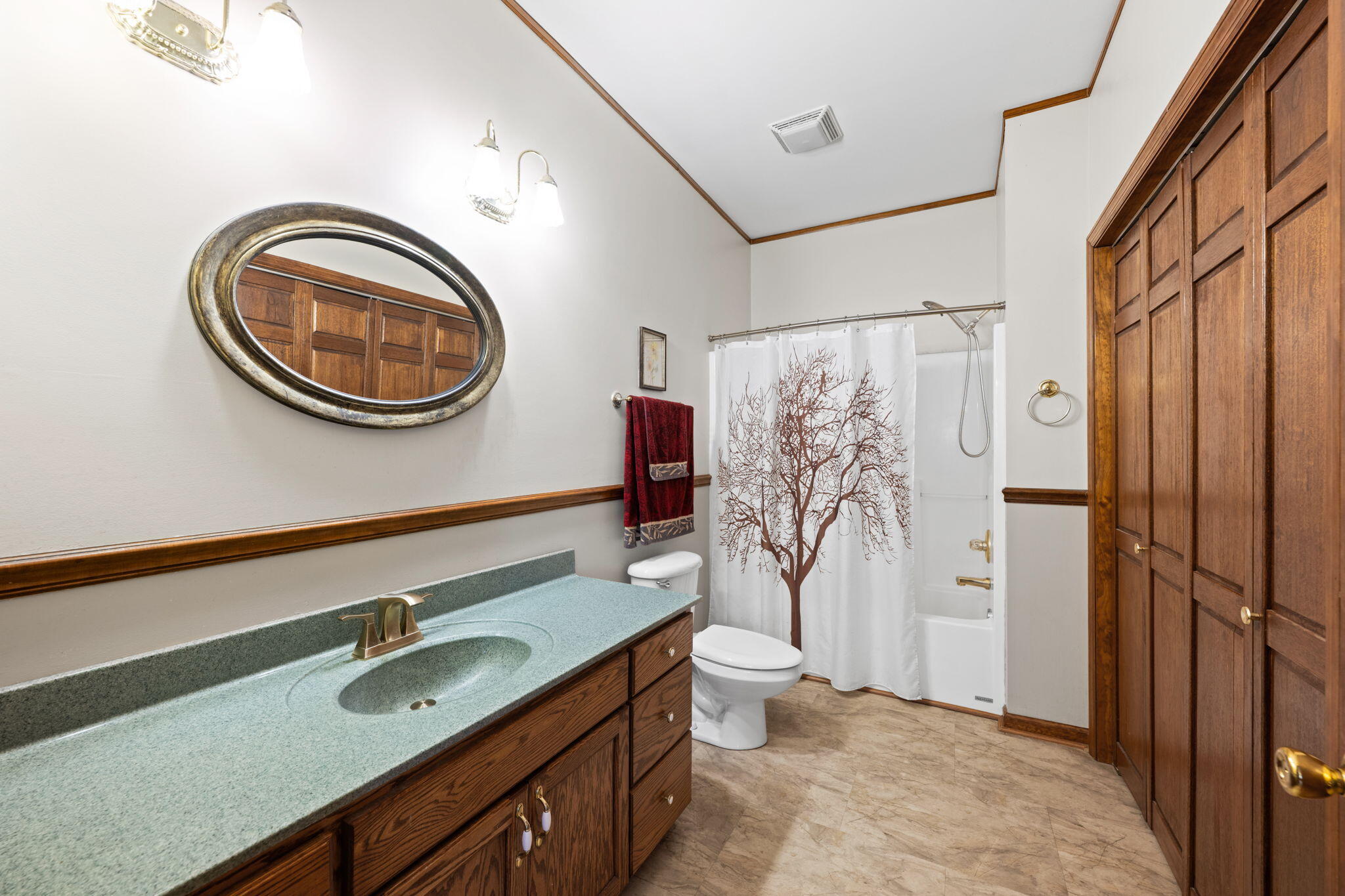 9711 Imperial Drive Property Photo 36