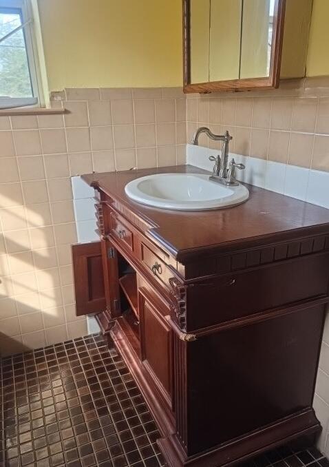 4212 Howell Road Property Photo 13