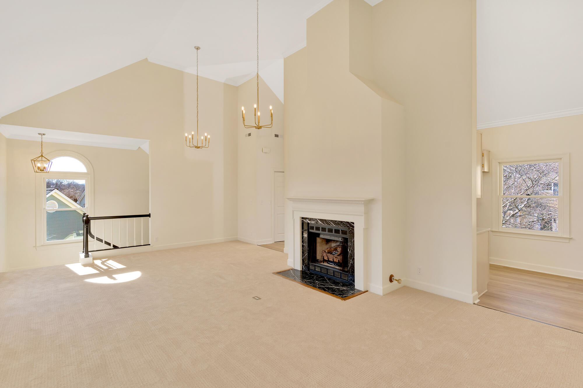 1213 Bridgewater Lane Property Photo 4