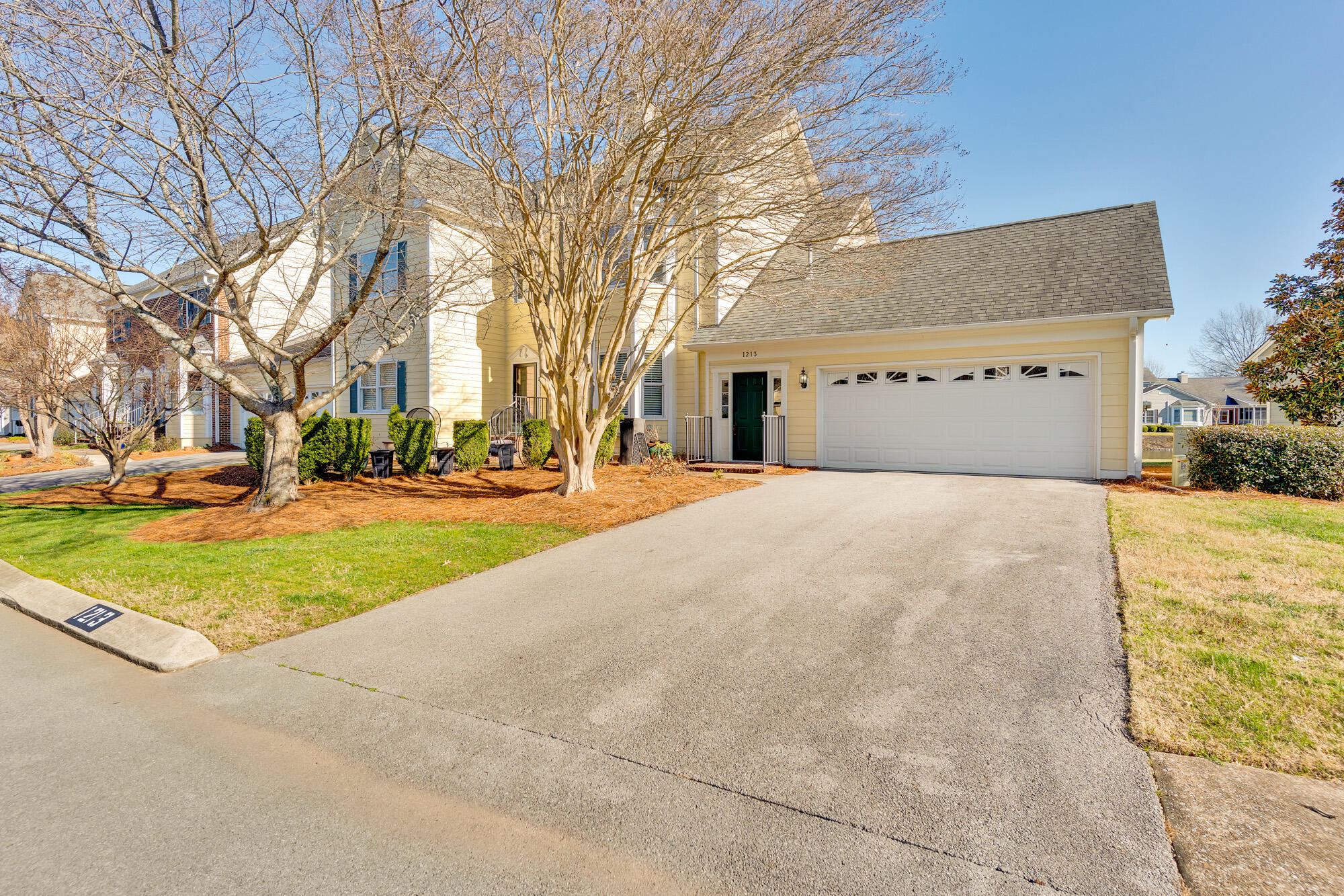 1213 Bridgewater Lane Property Photo 27