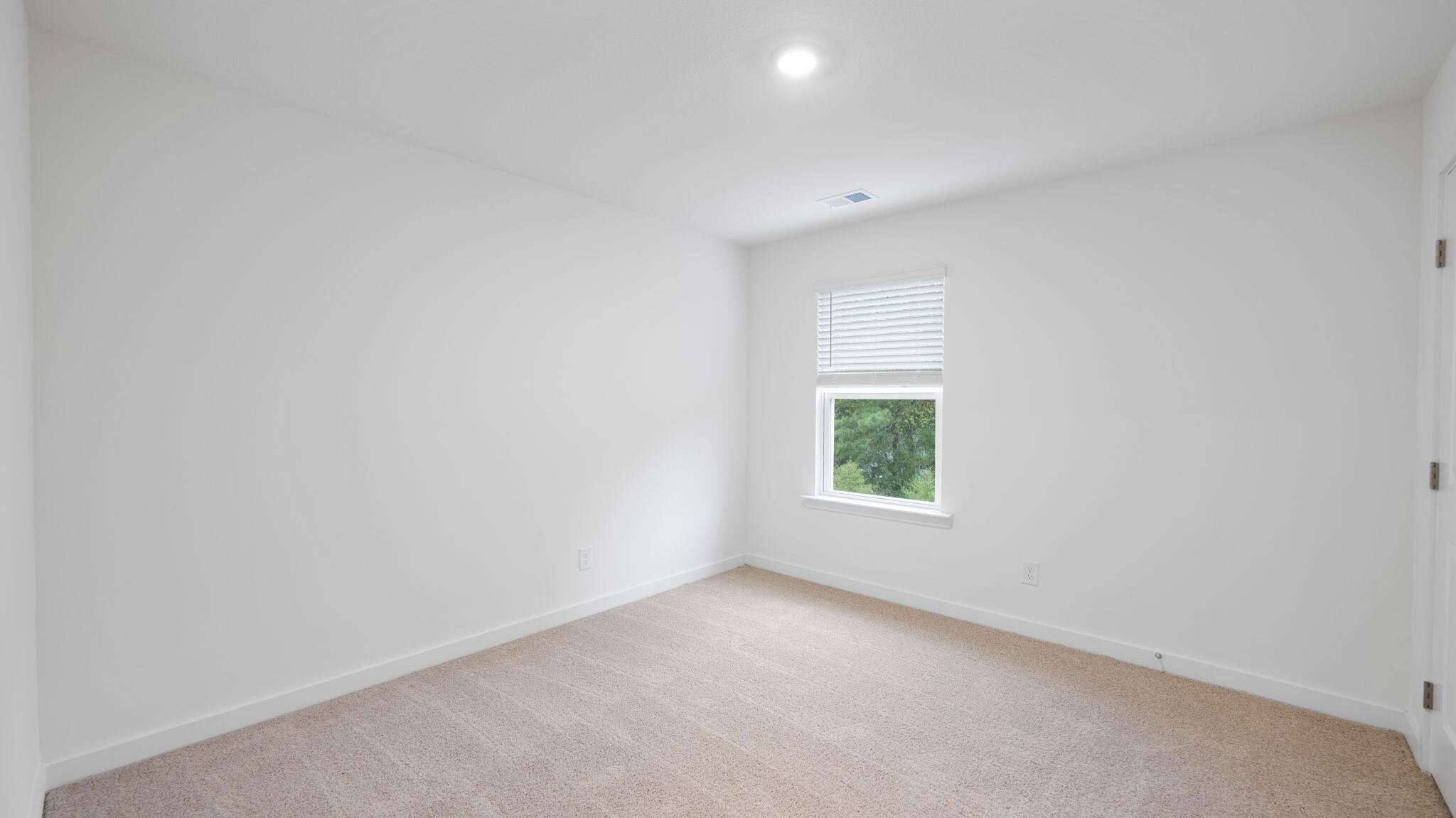 2241 Chelle Drive Ne Property Photo 25