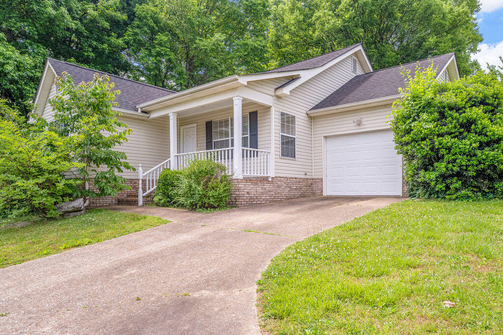 7450 Min Tom Road Property Photo 2