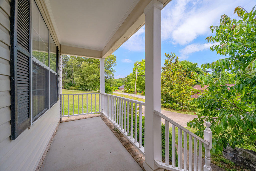 7450 Min Tom Road Property Photo 3