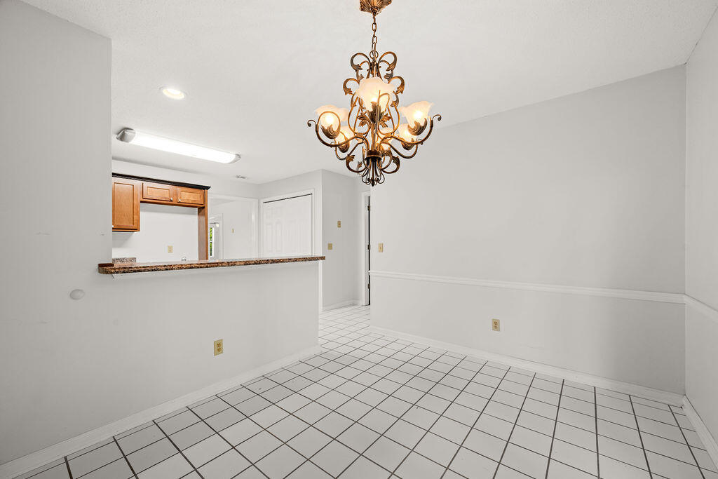 7450 Min Tom Road Property Photo 11