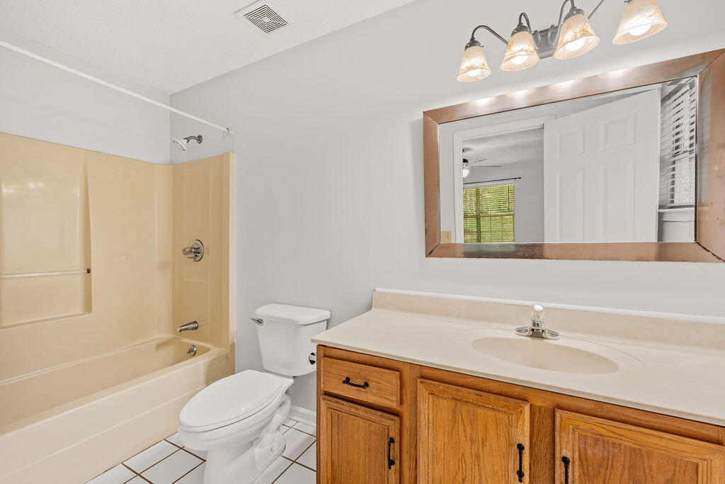 7450 Min Tom Road Property Photo 14