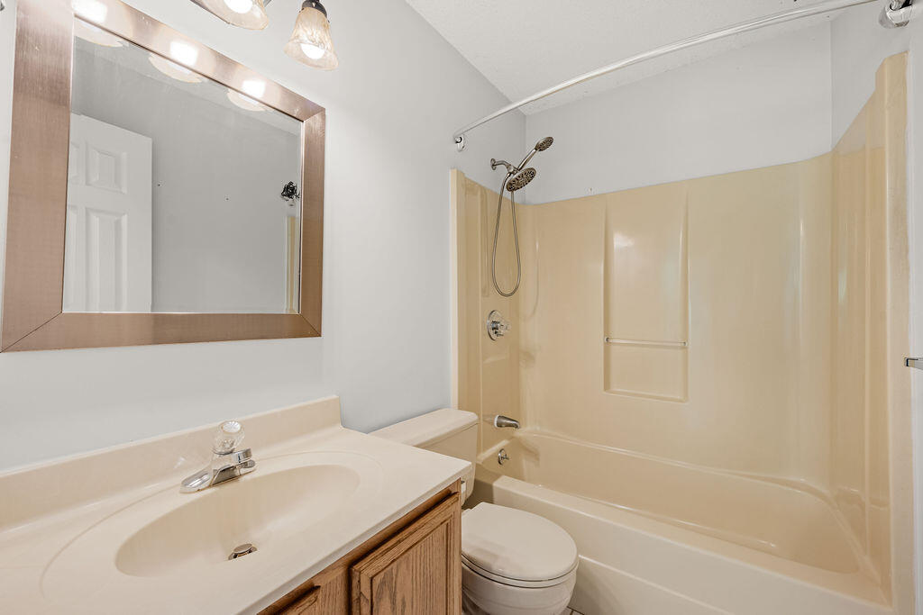 7450 Min Tom Road Property Photo 15