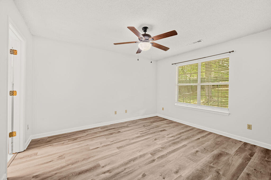 7450 Min Tom Road Property Photo 16