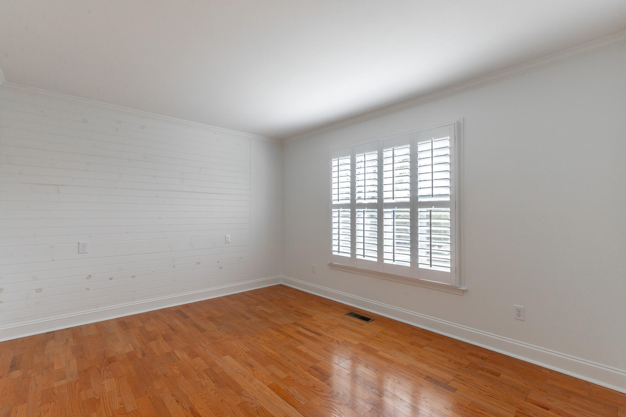 5423 Mill Stone Drive Property Photo 5