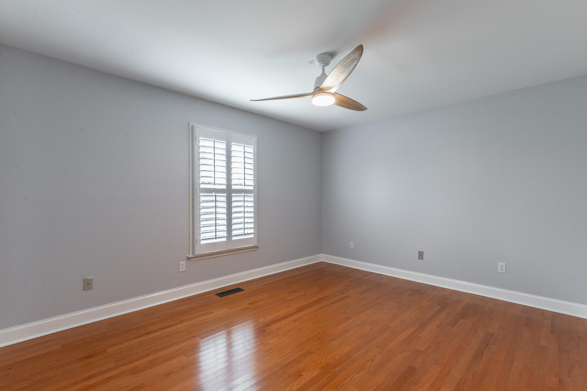 5423 Mill Stone Drive Property Photo 10
