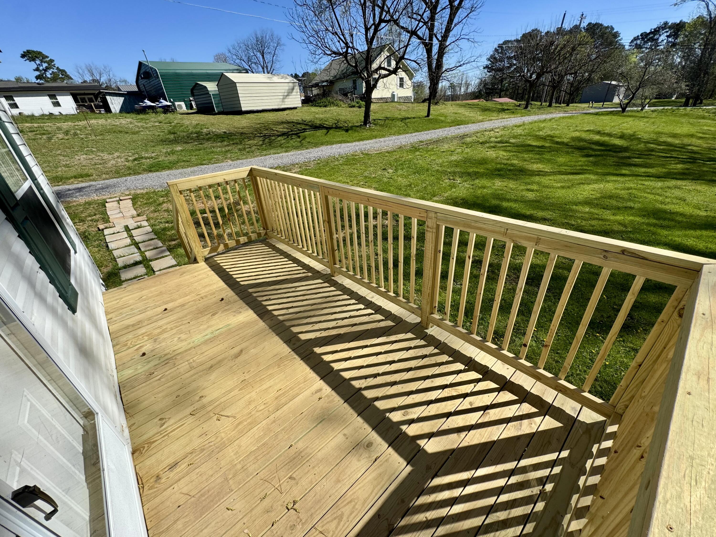 670 Pine Grove Road Property Photo 16