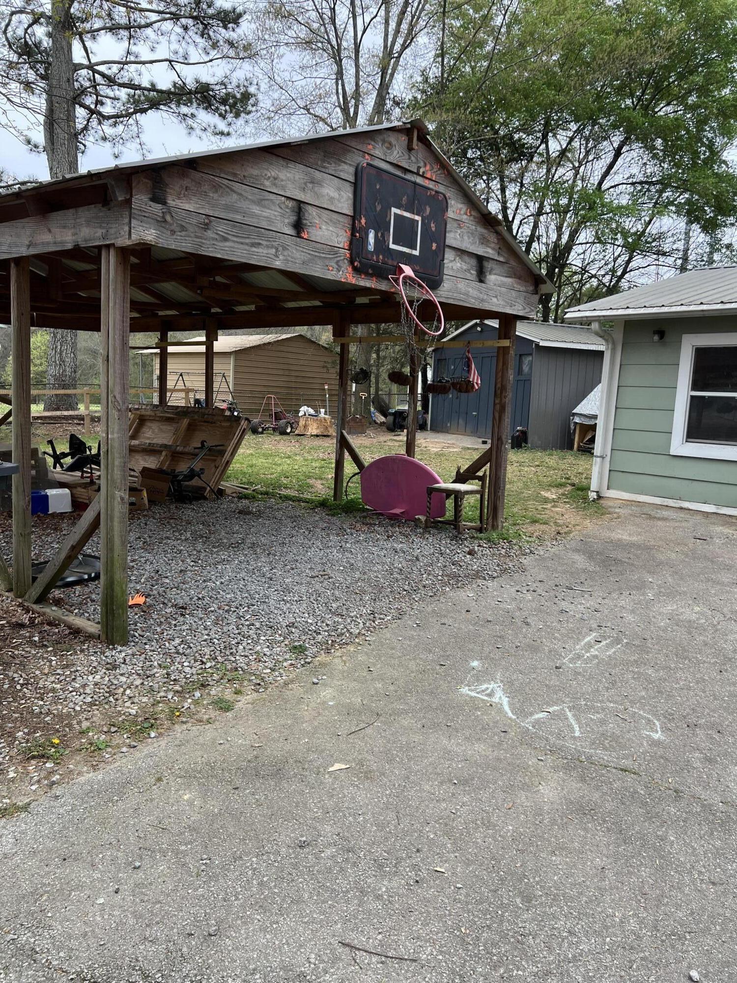 61 Walker Street Property Photo 28
