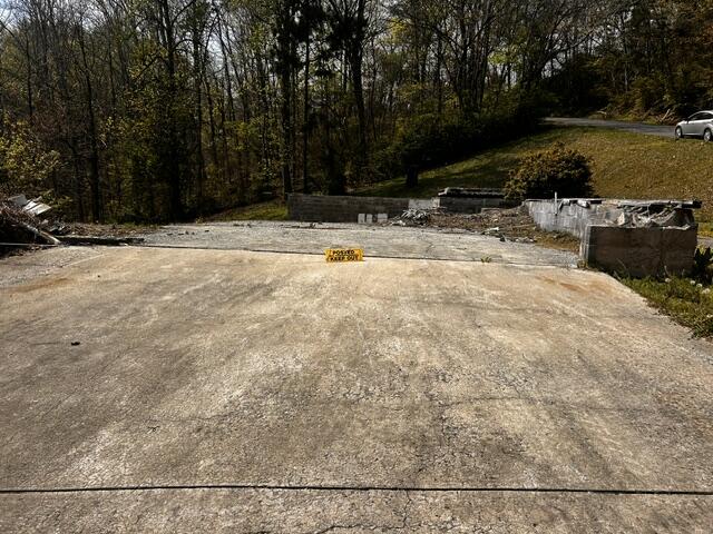 302 Stanley Drive Property Photo 2