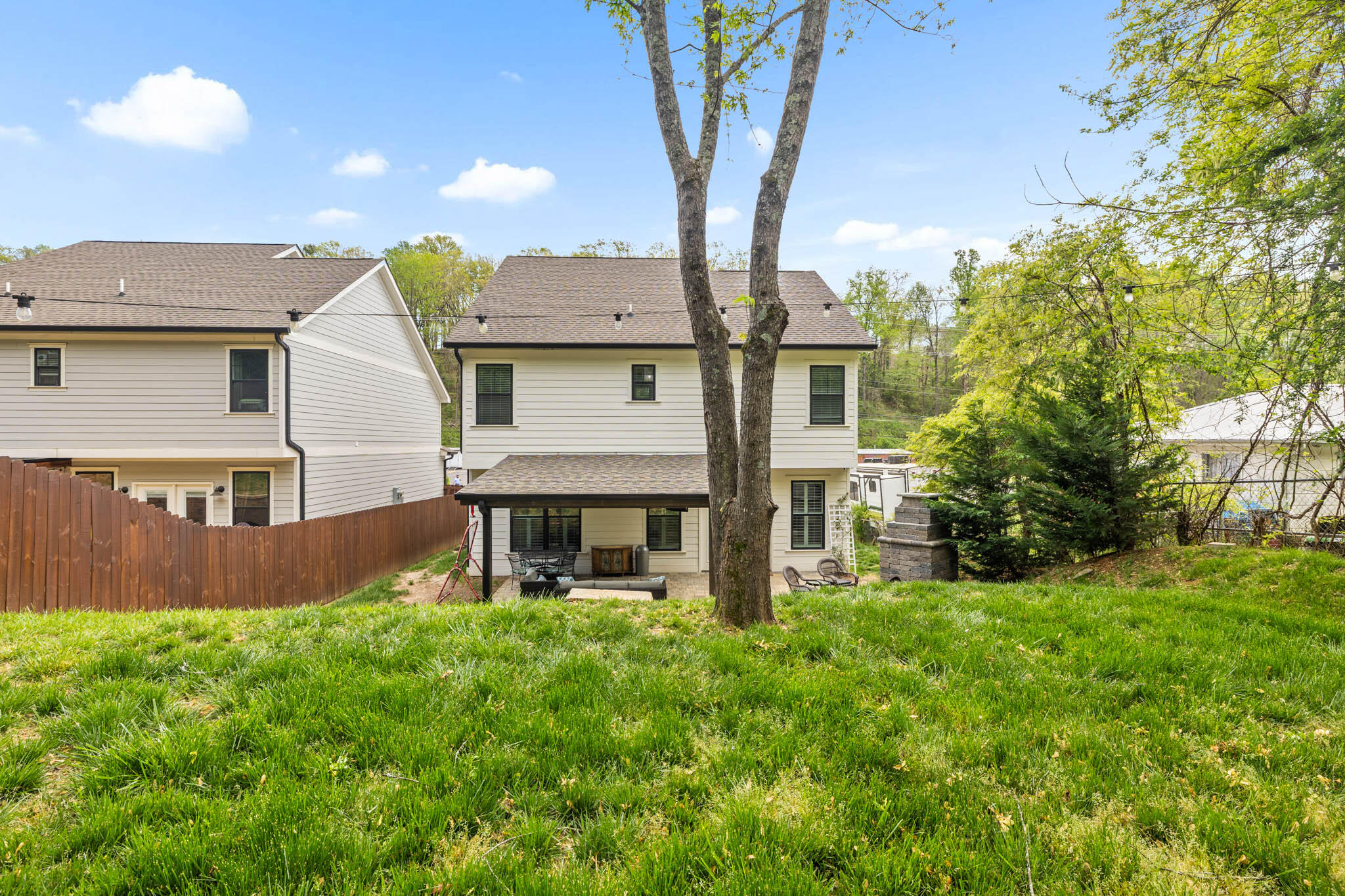 637 Lullwater Road Property Photo 40