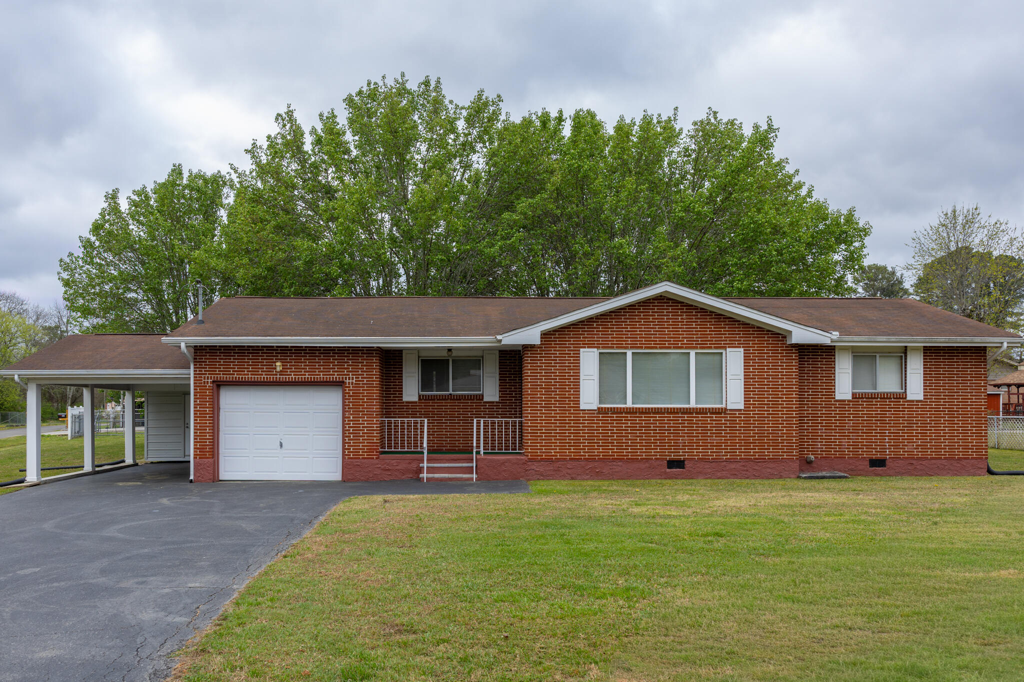 120 Allison Terrace Property Photo 1