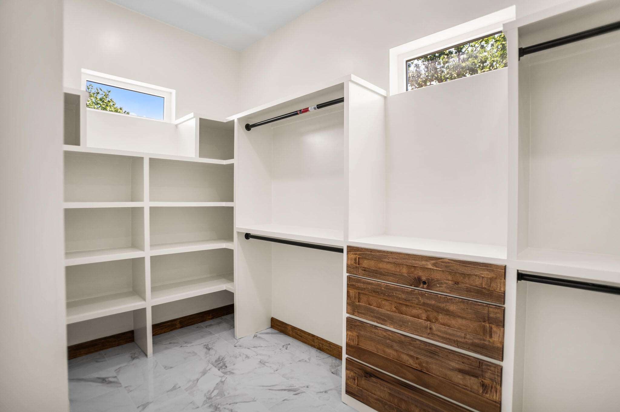 209 Tunnie Point Property Photo 32
