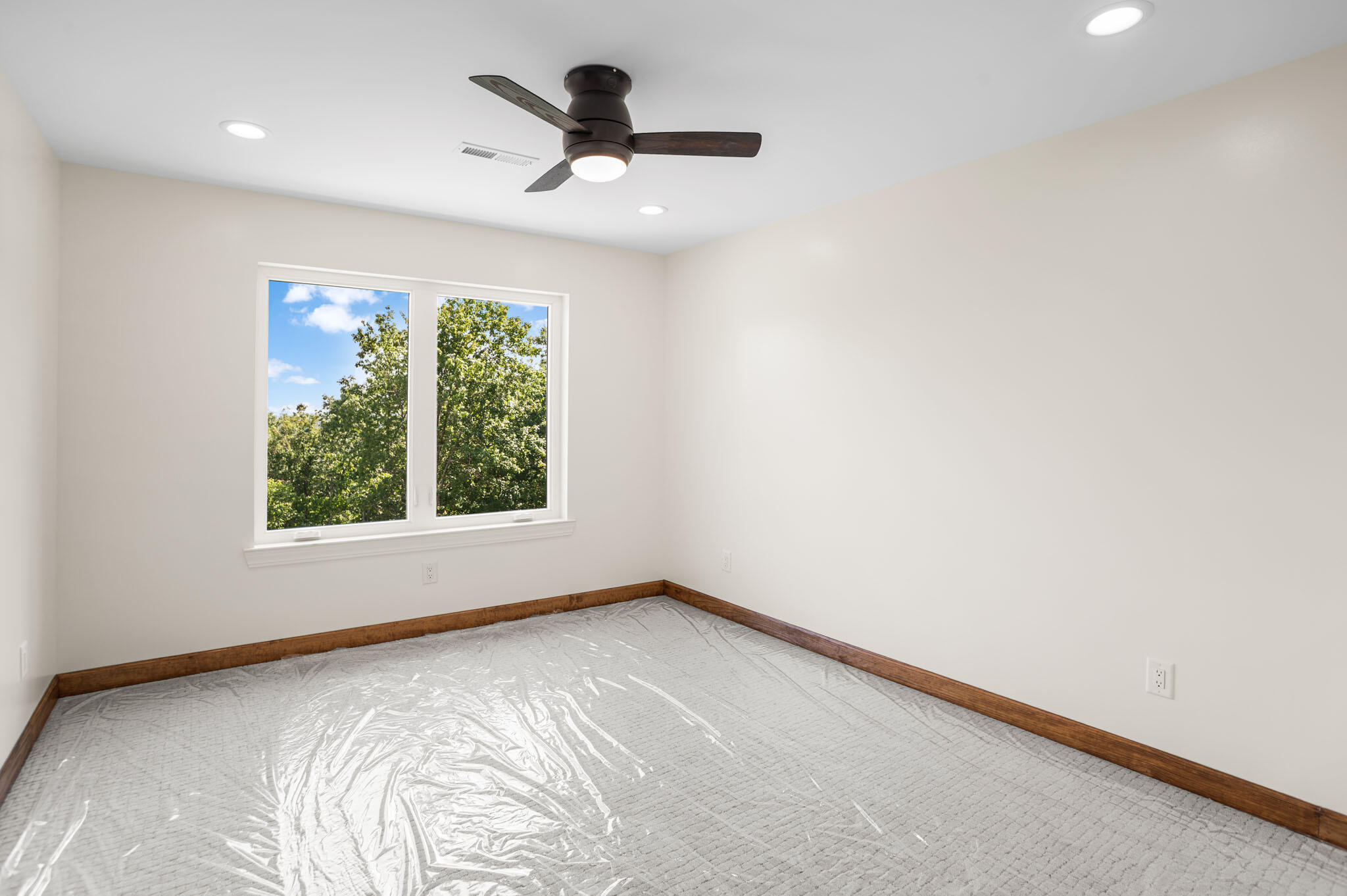 209 Tunnie Point Property Photo 42