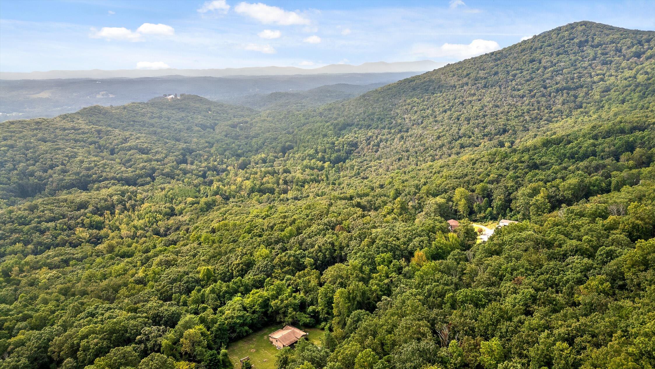 2255 Nickajack Road Property Photo 1
