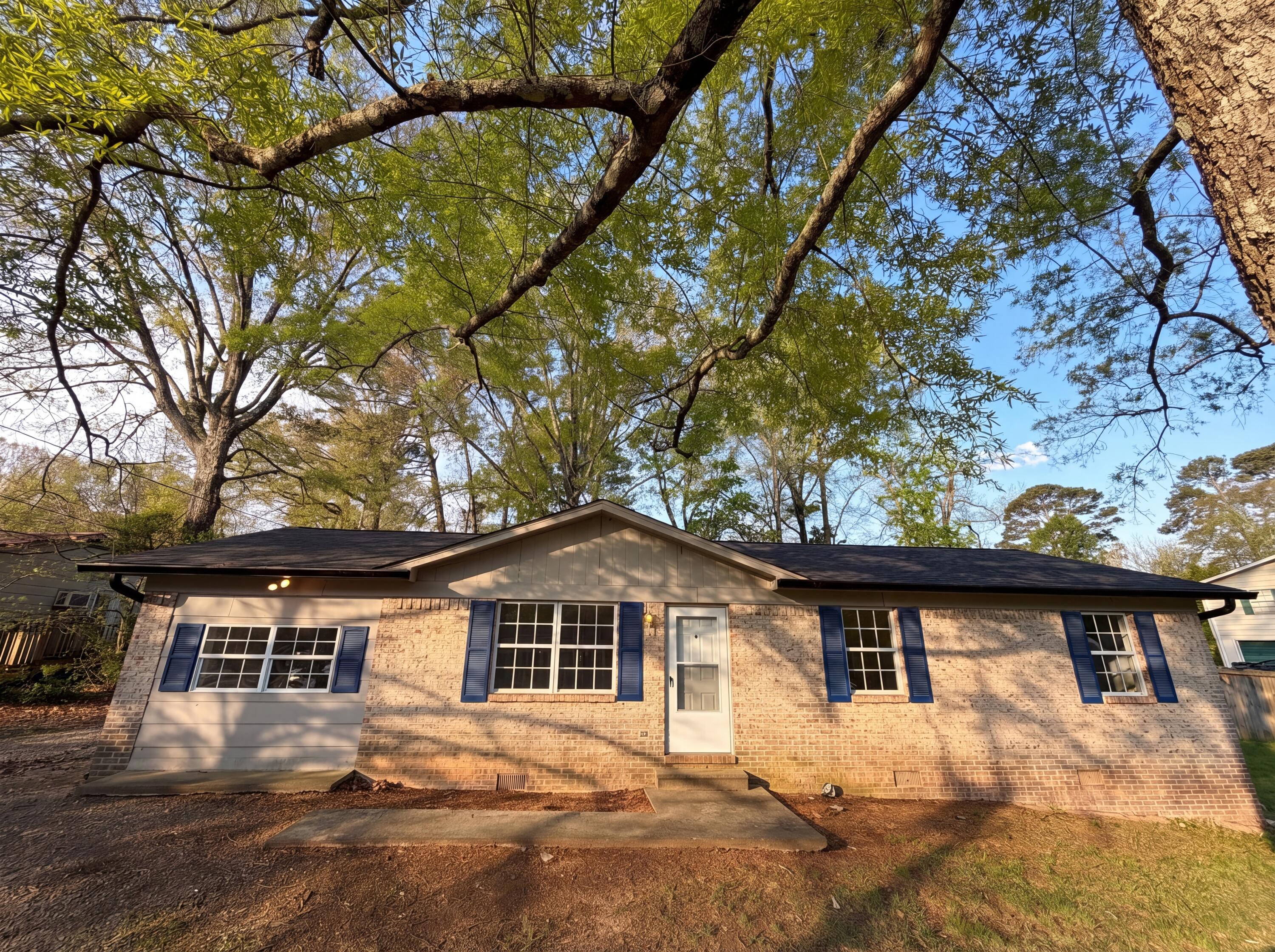 144 Green Shadow Road Property Photo 1