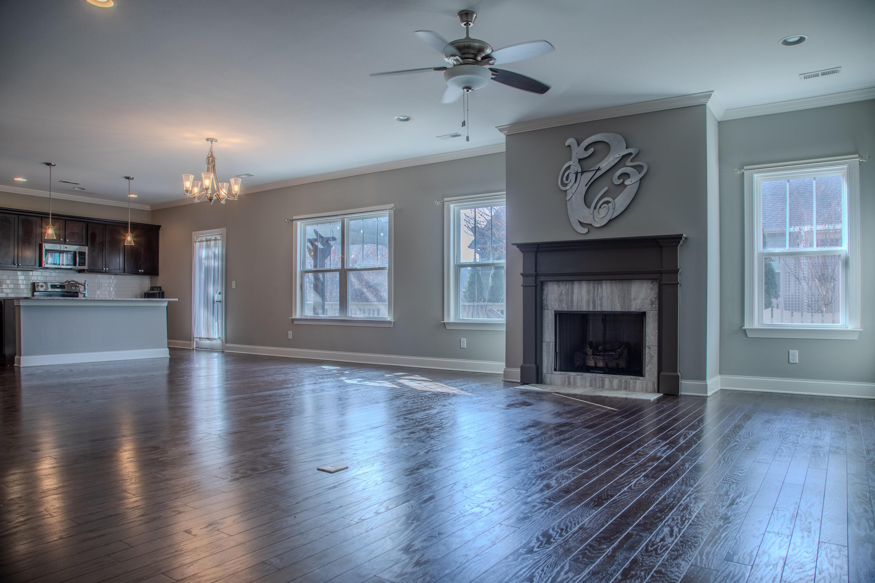 565 Lakeshore Cove Drive Property Photo 1