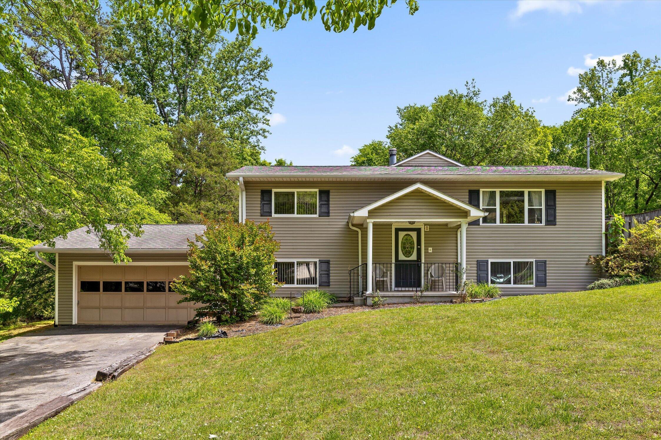 10246 Scenic View Drive Property Photo 2