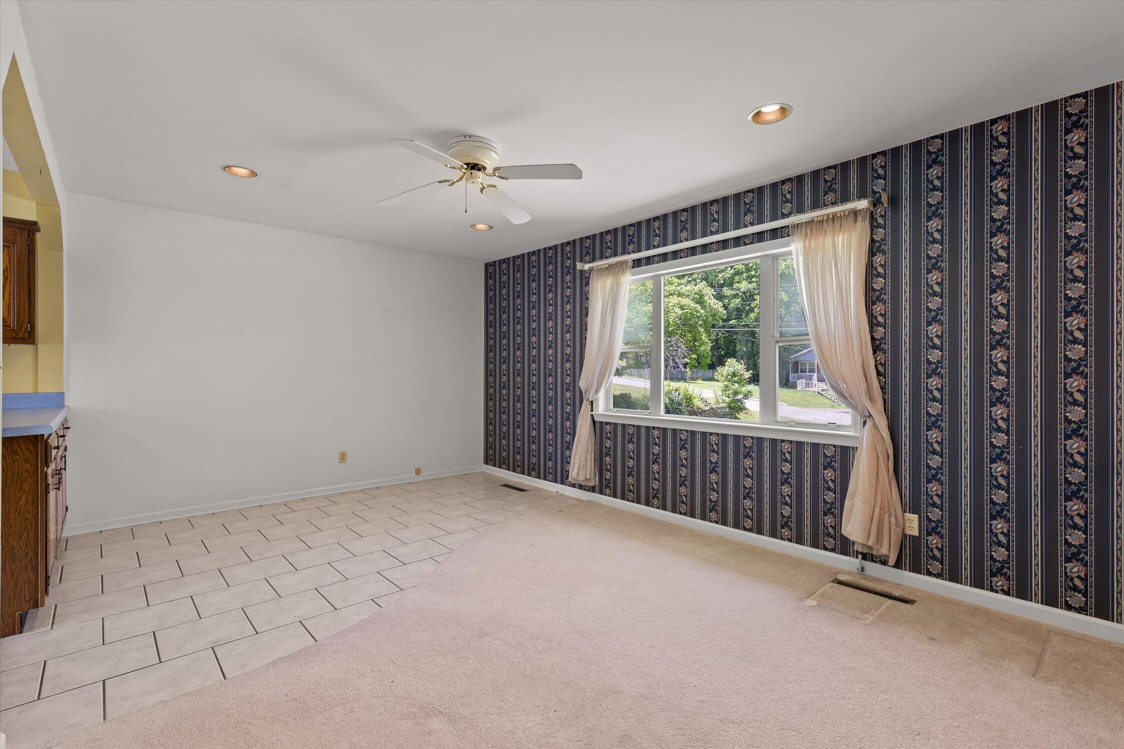 10246 Scenic View Drive Property Photo 4
