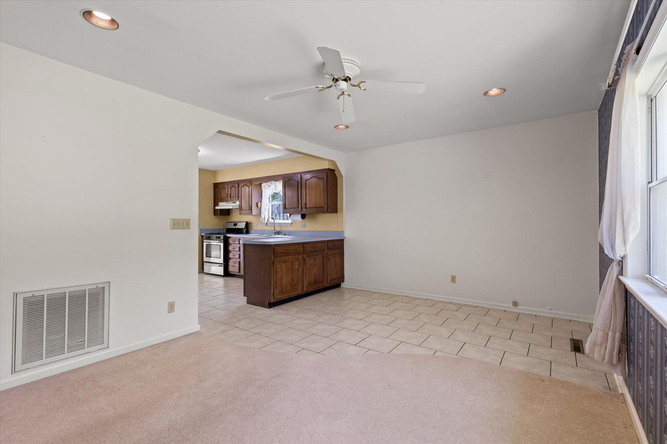 10246 Scenic View Drive Property Photo 5