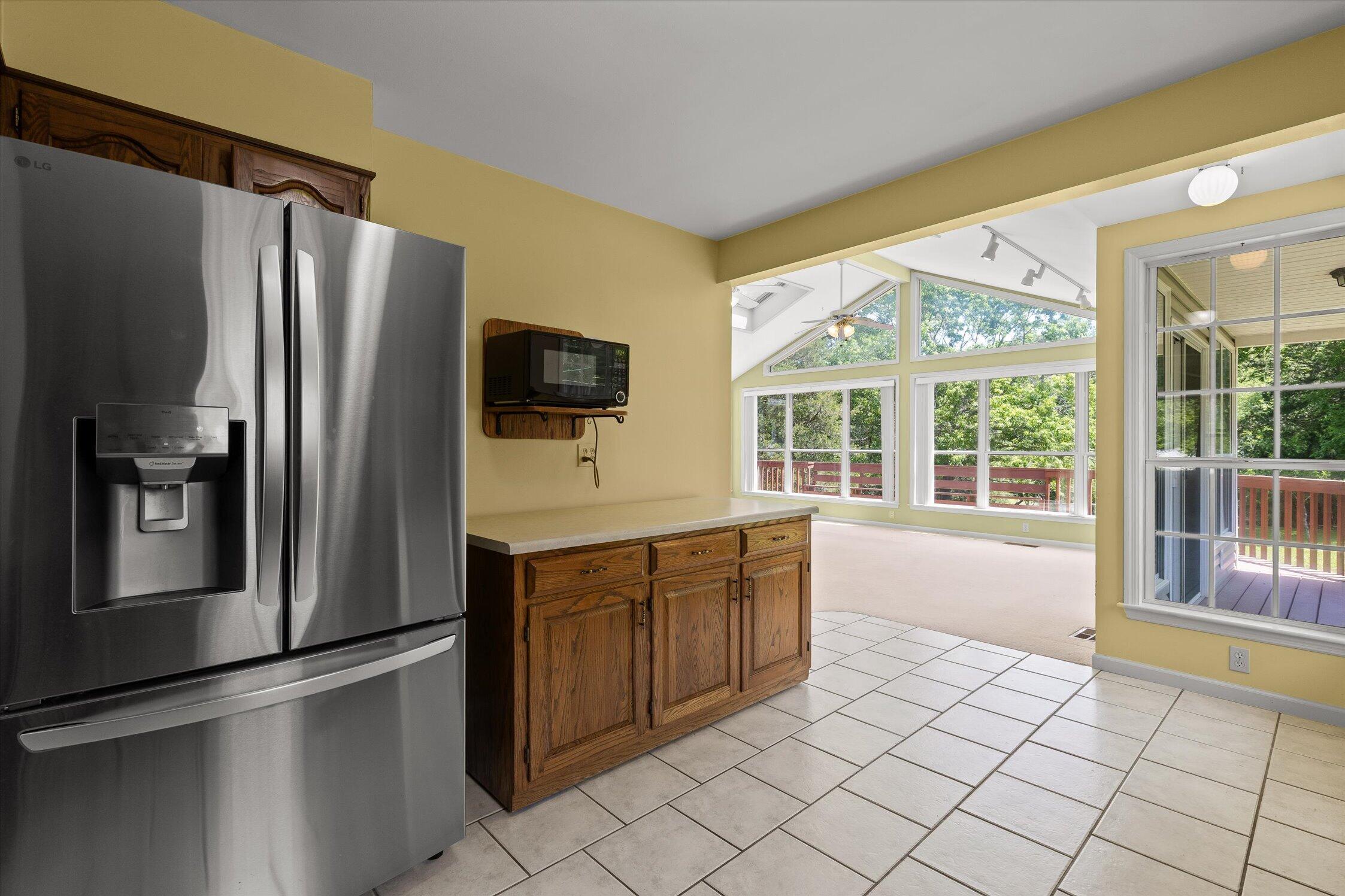 10246 Scenic View Drive Property Photo 9