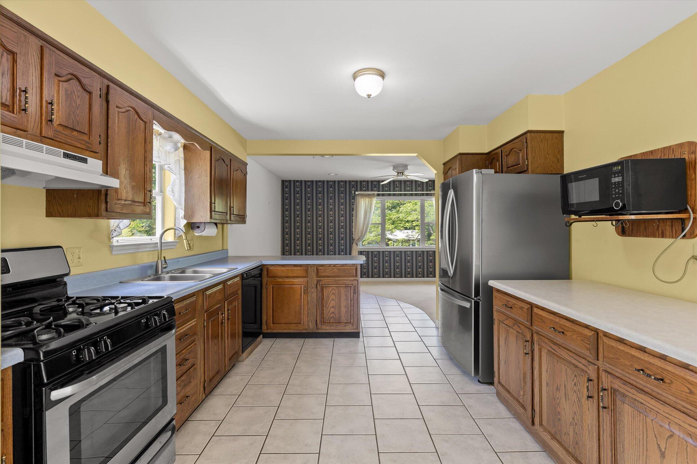 10246 Scenic View Drive Property Photo 11