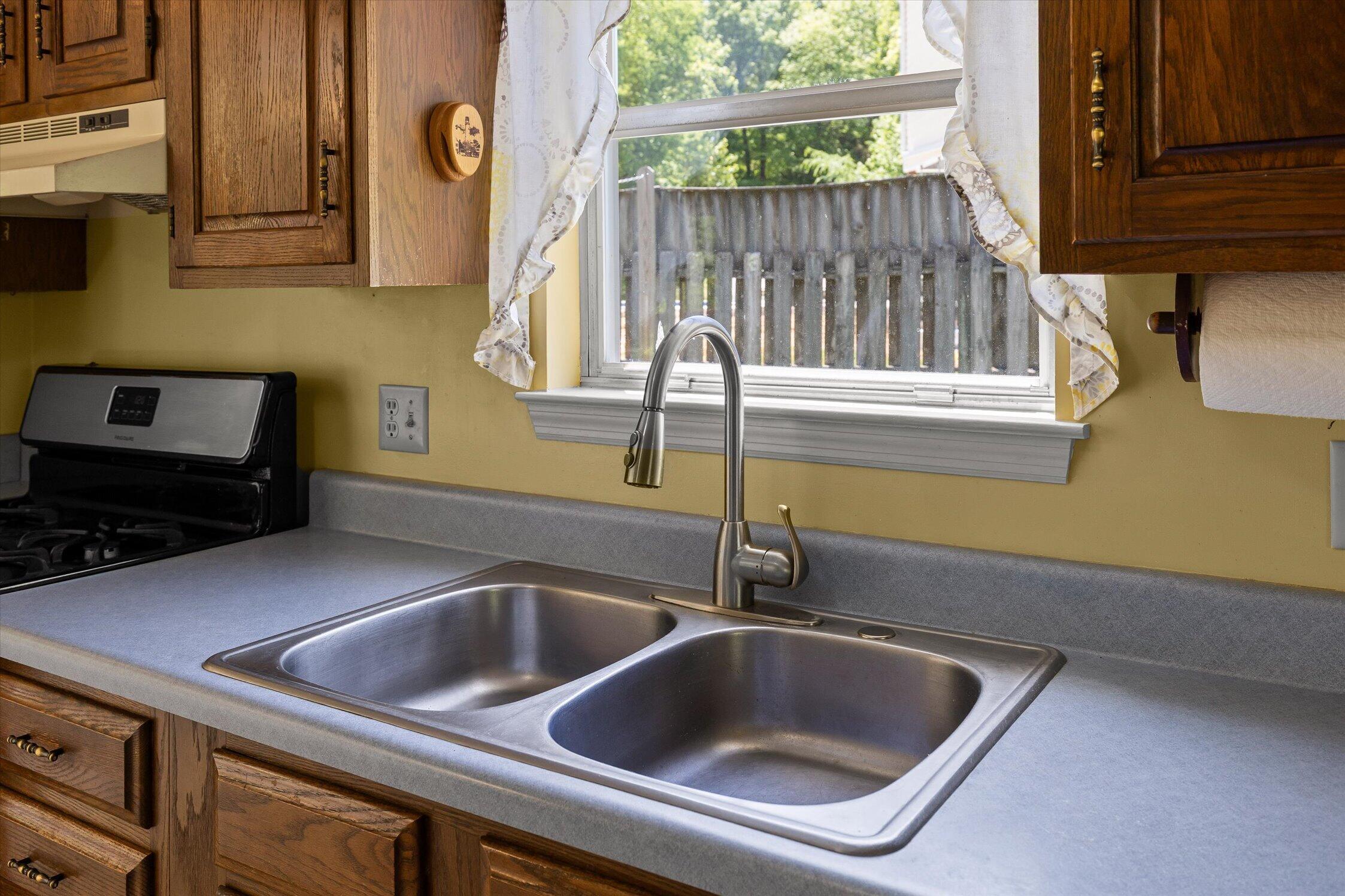 10246 Scenic View Drive Property Photo 12