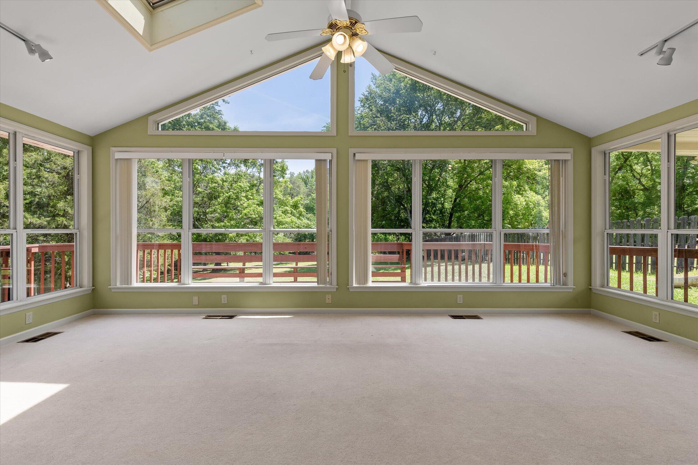10246 Scenic View Drive Property Photo 17