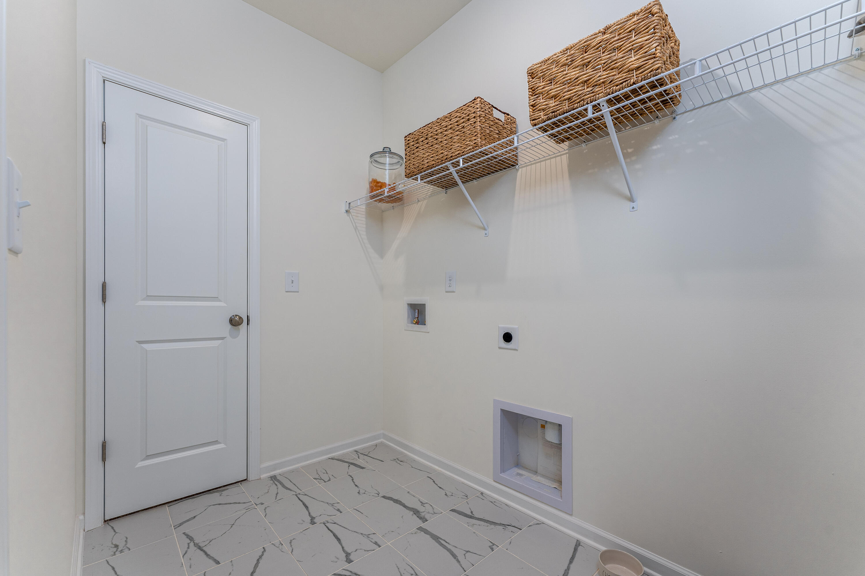 8211 Harbour Chase Loop Property Photo 23