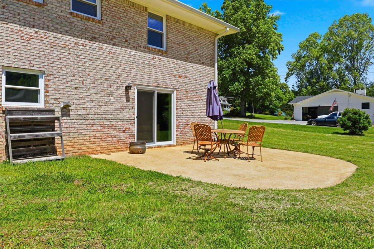 9103 Bay Drive Property Photo 32
